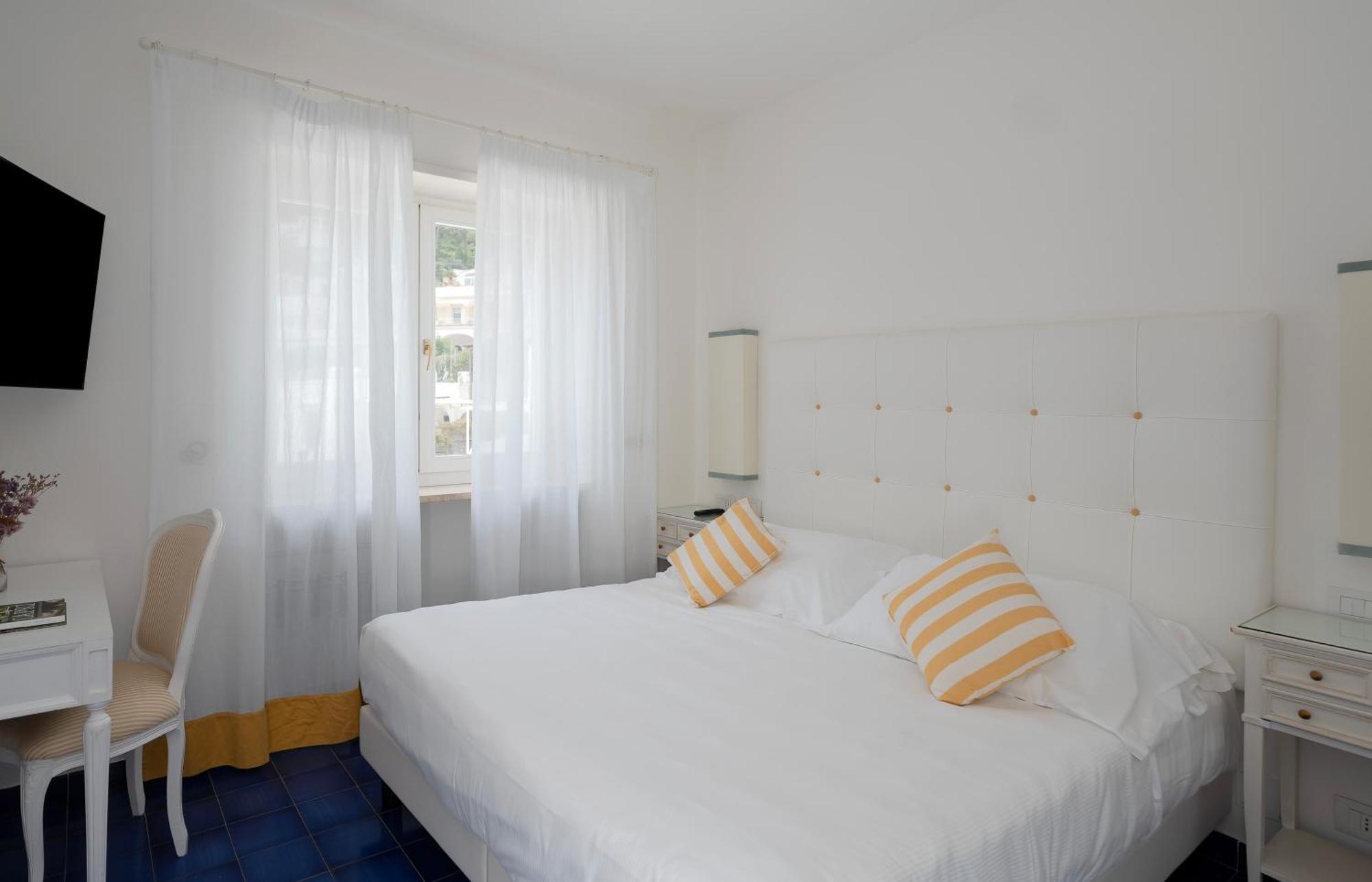 Sina Flora Hotel Capri Eksteriør billede