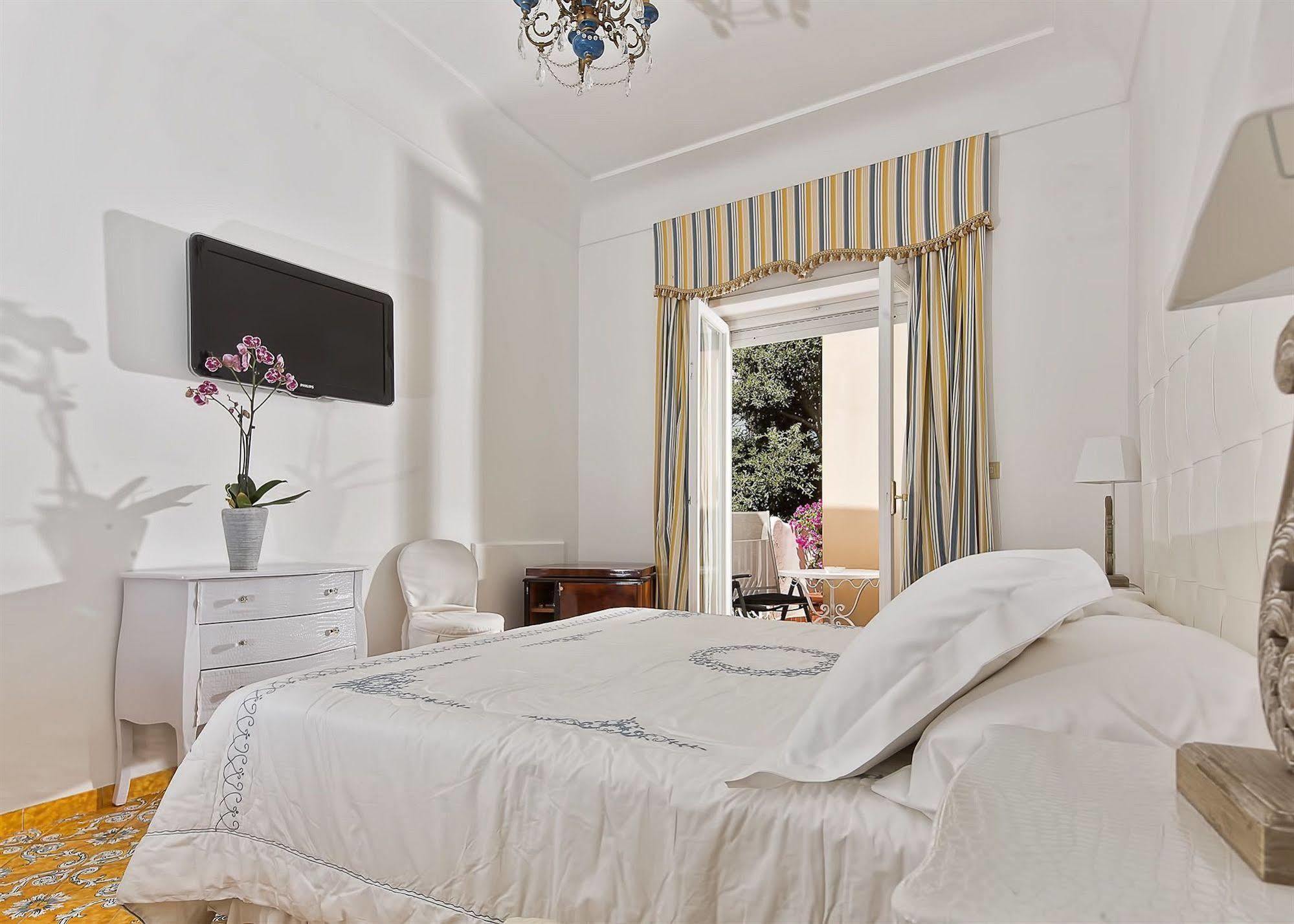 Sina Flora Hotel Capri Eksteriør billede